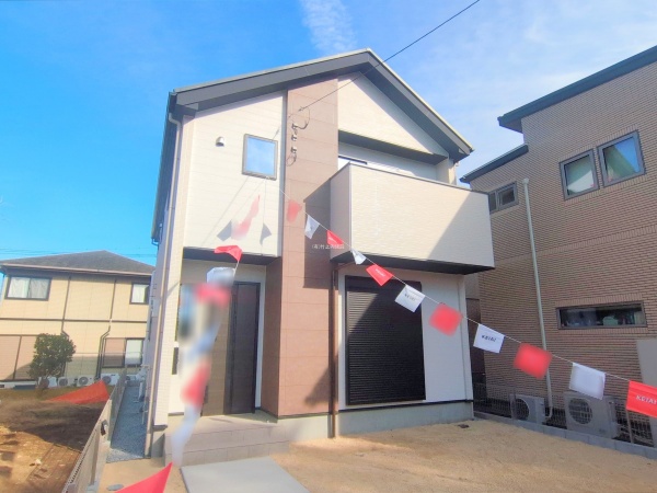 <b>流山市江戸川台東7期<br>新築戸建<br>4,999万円</b>